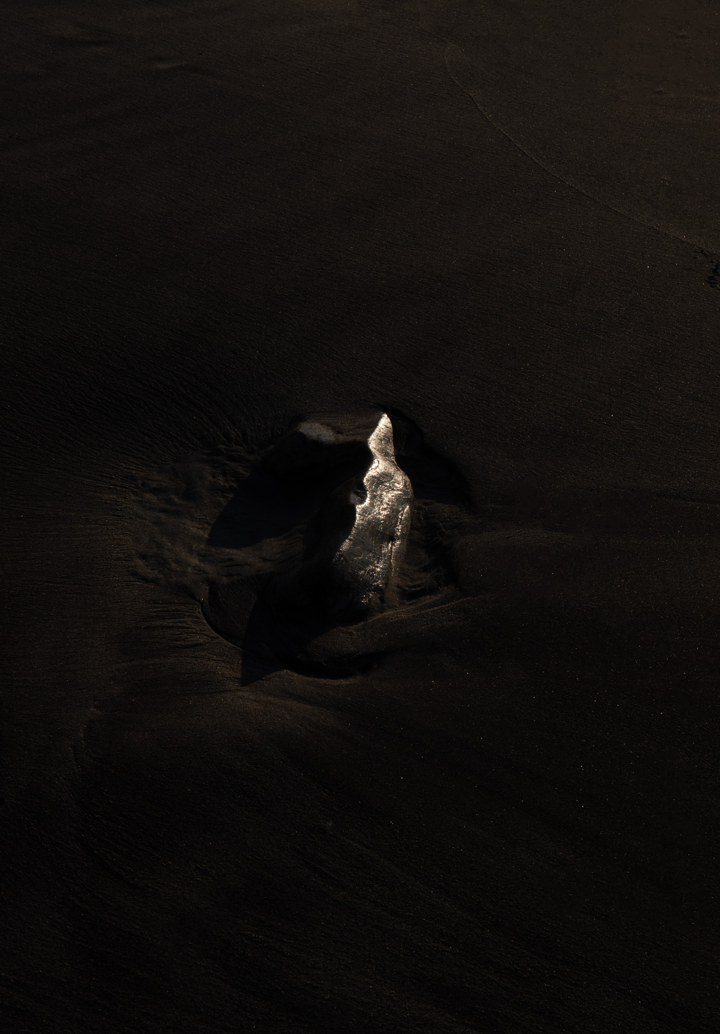oaxaca-black-sand-2