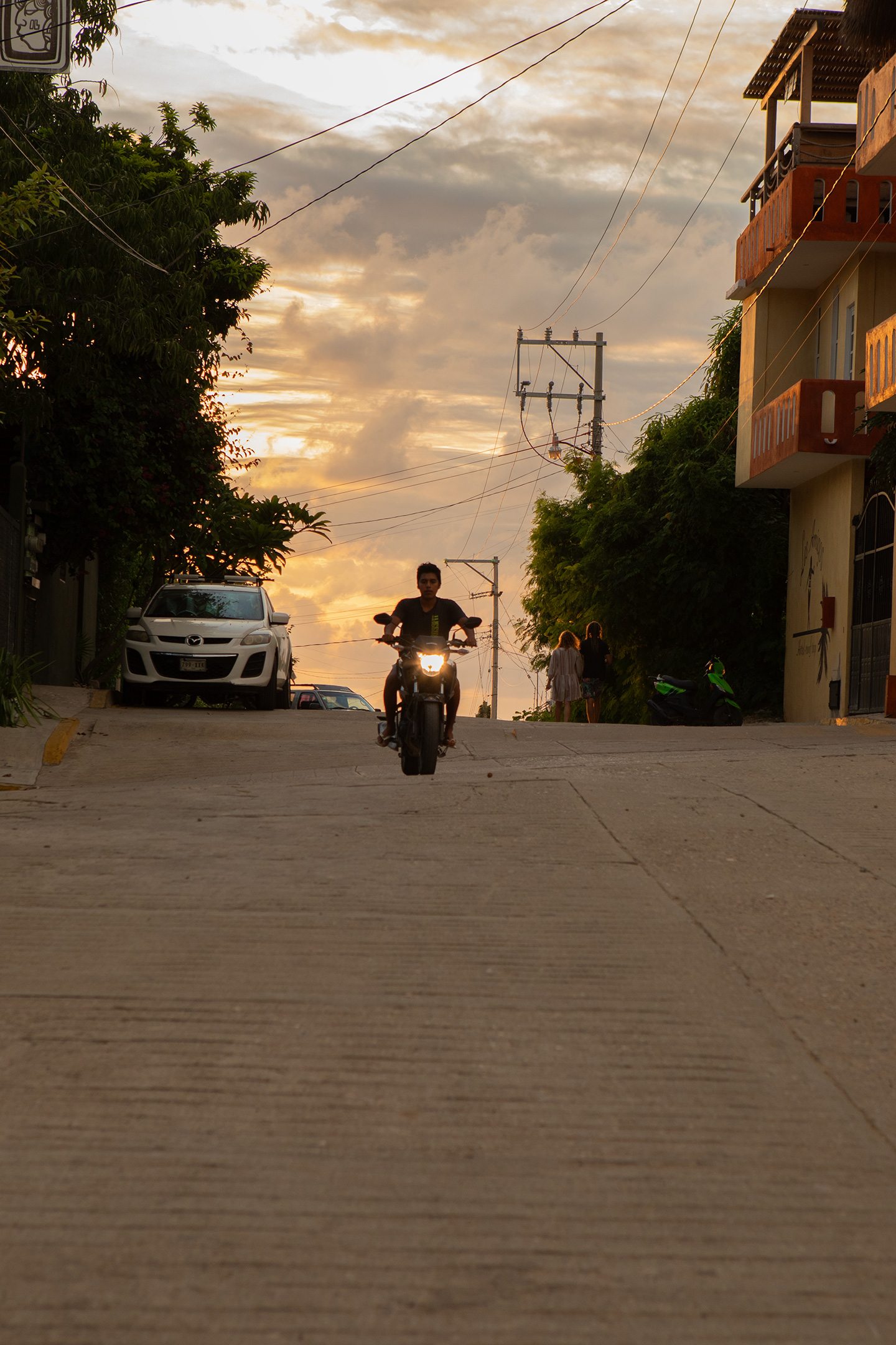 puerto-escondido-scooter-motorbike