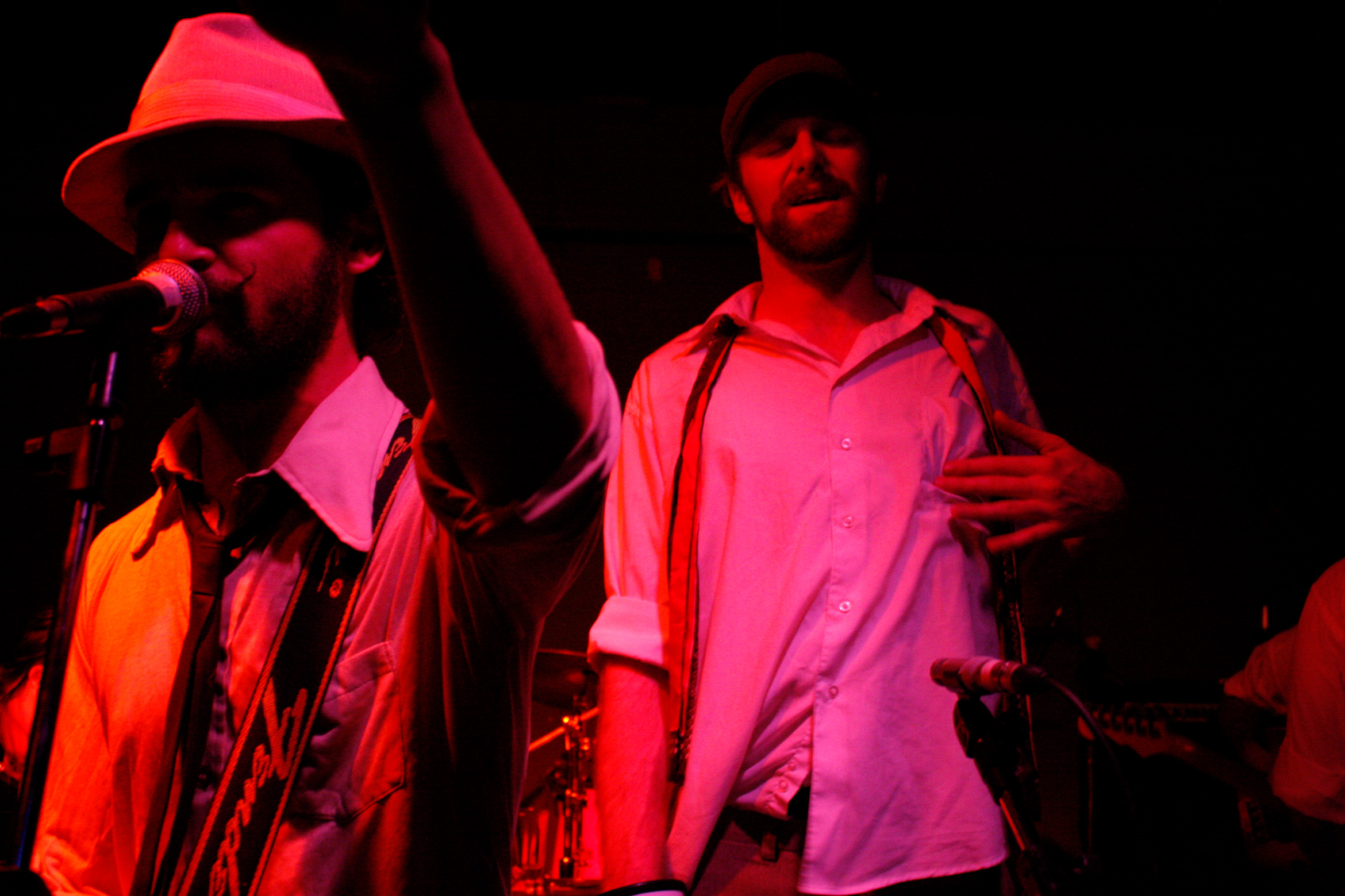 barnie-duncan-tryve-wakenshaw-the-hot-grits