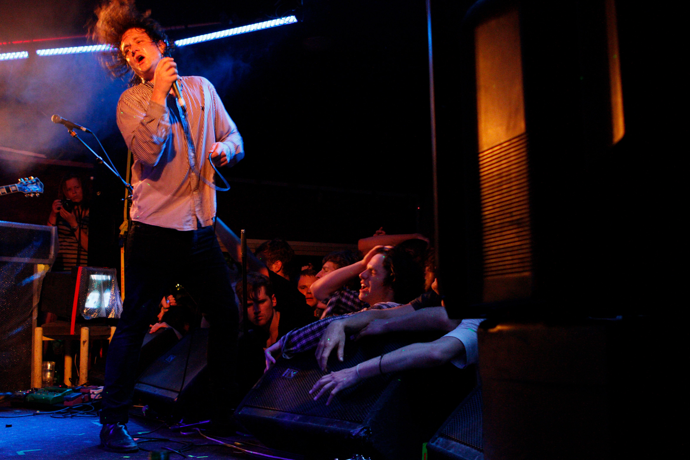 ed-knowles-the-checks-racing-band-kings-arms-tavern-2011