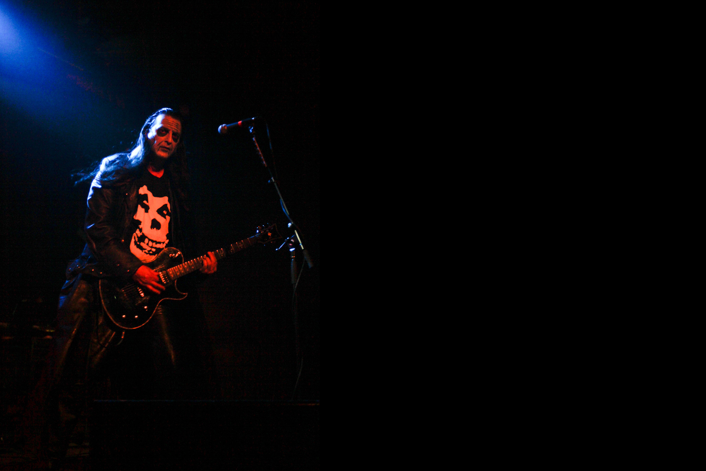 glenn-danzig-misfits-guitarist