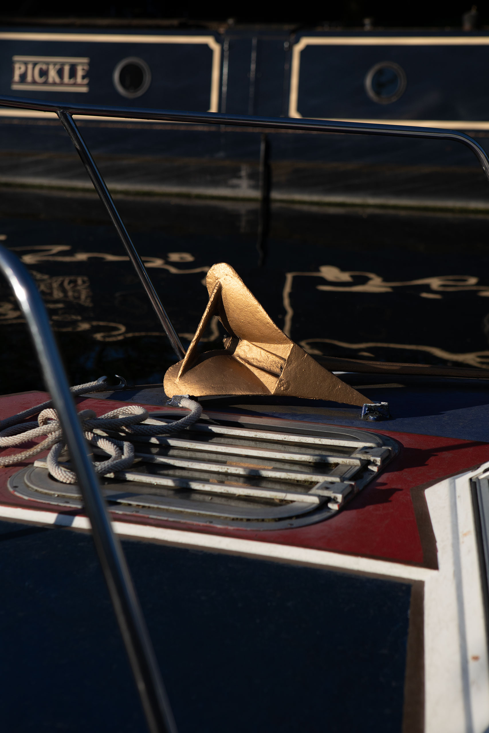 golden-anchor