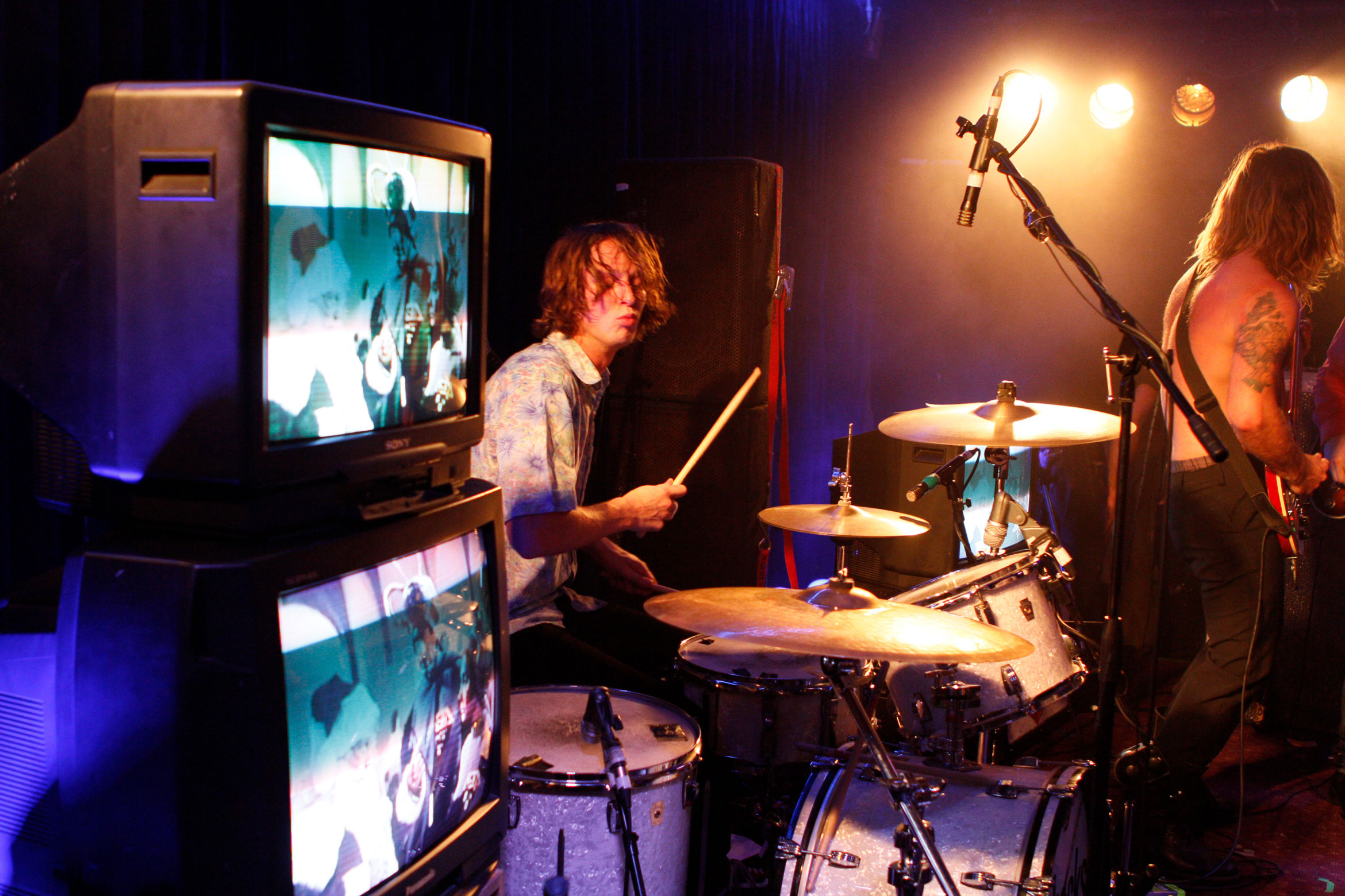 jake-moore-the-checks-drums