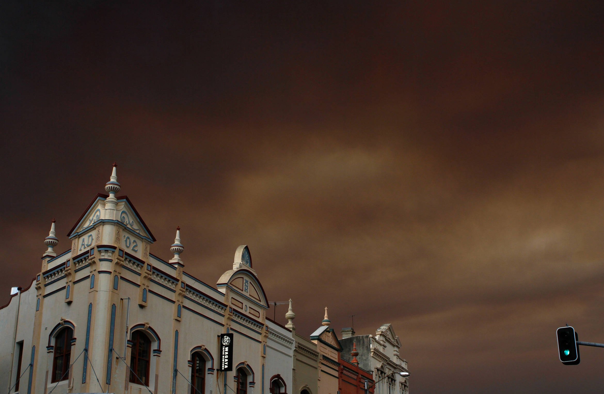 king-street-newtown-sydney-old-architecture-1
