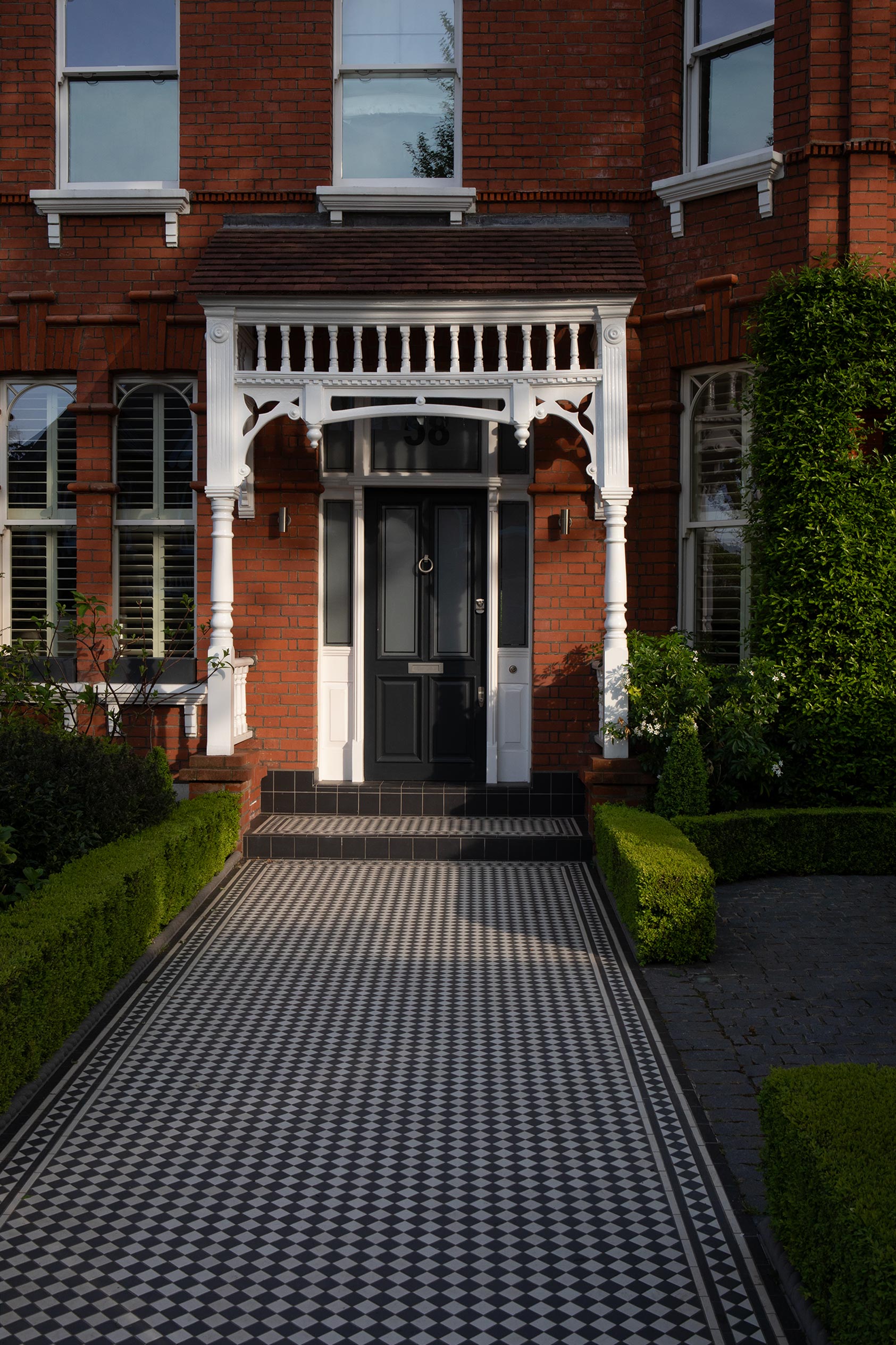 london-nice-west-house