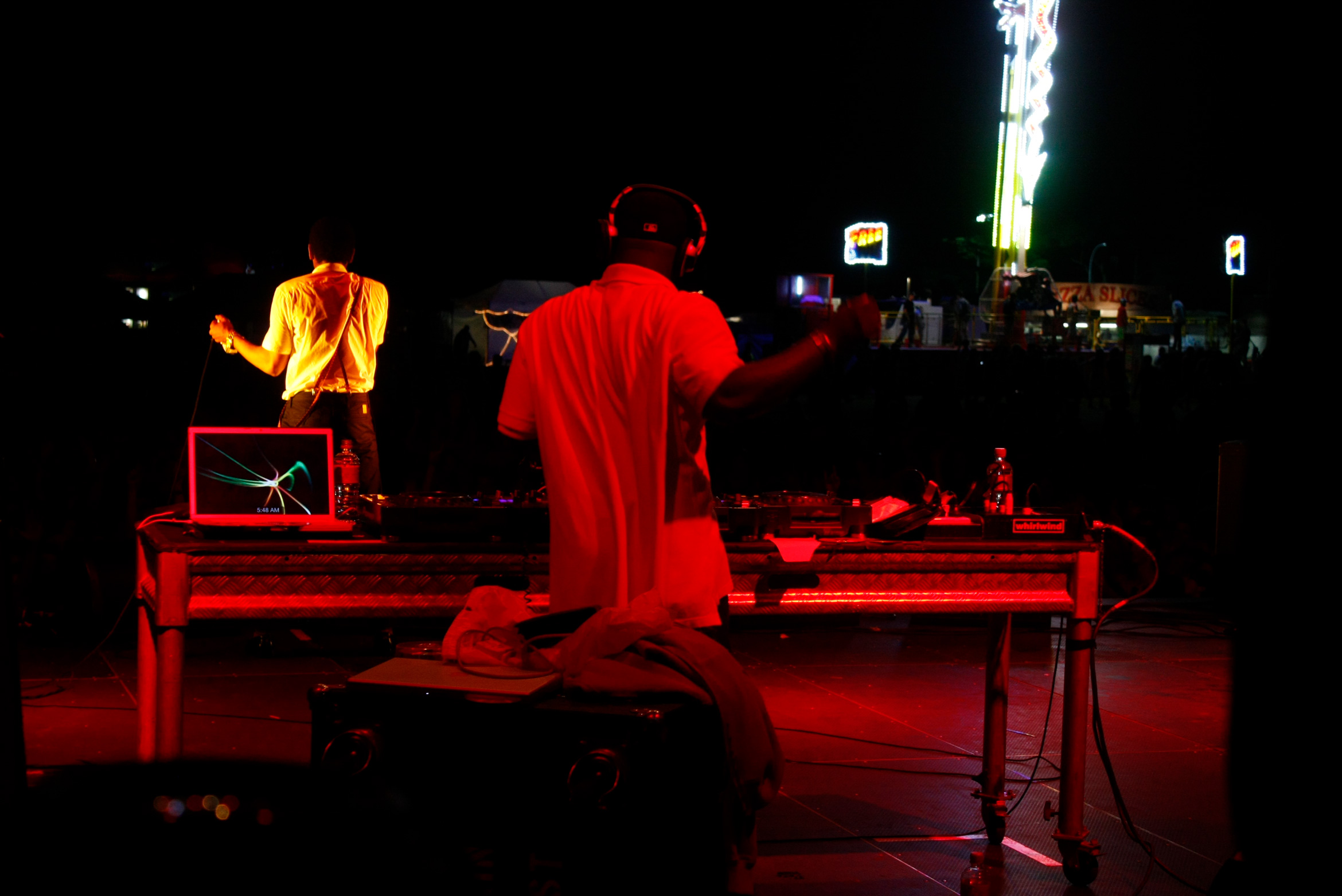 mos-def-gig-2