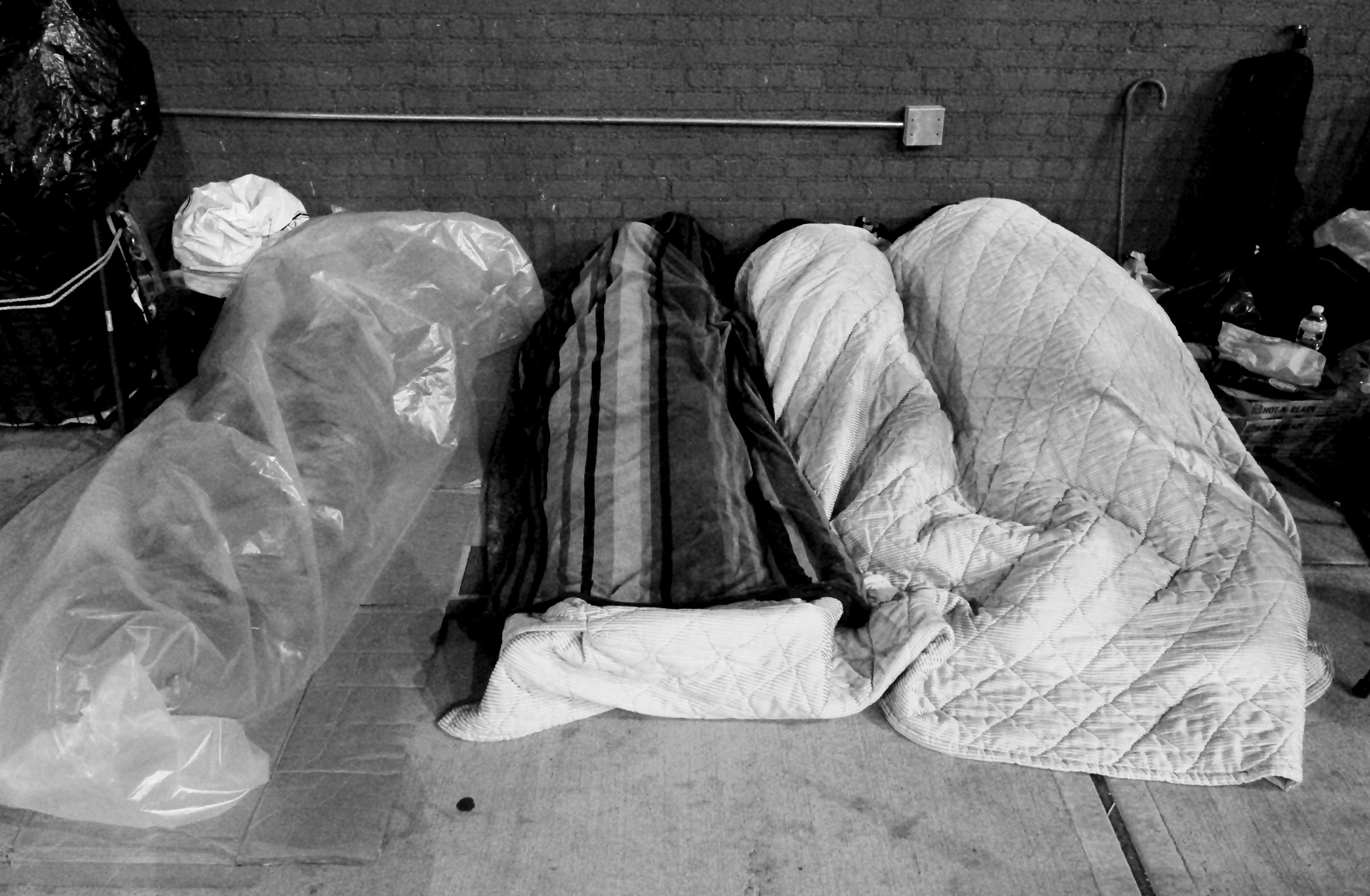 new-york-sleeping-on-the-street