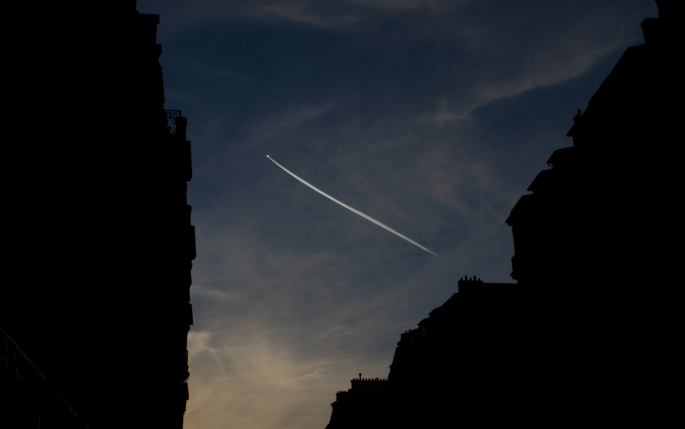 paris-flight-path-1