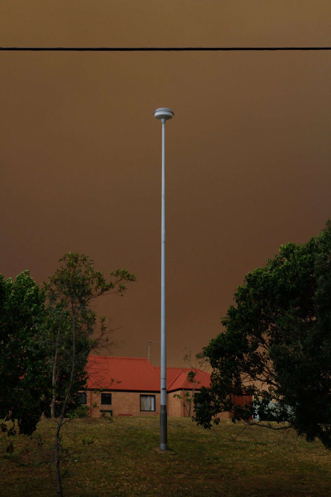 sydney-bushfires-innerwest-newtown-erskineville-james-watkins