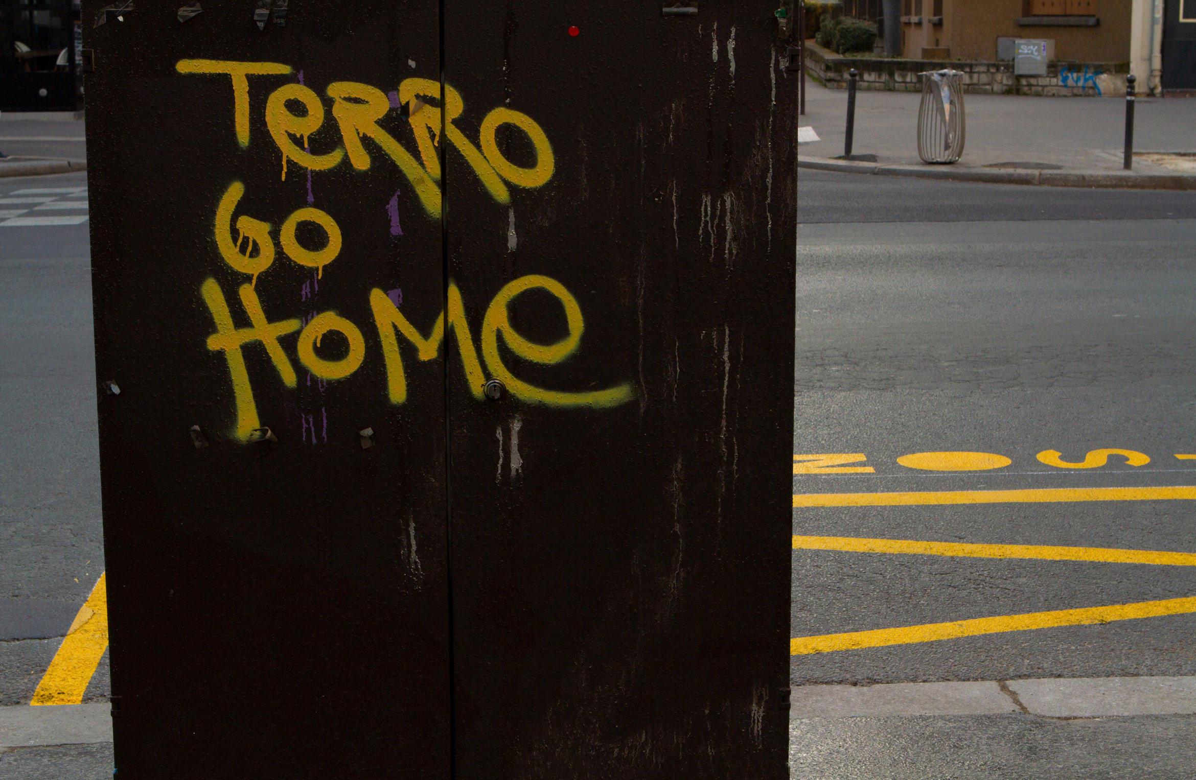 terro-go-home-paris-street-art-graffiti Glacière-paris terror attack