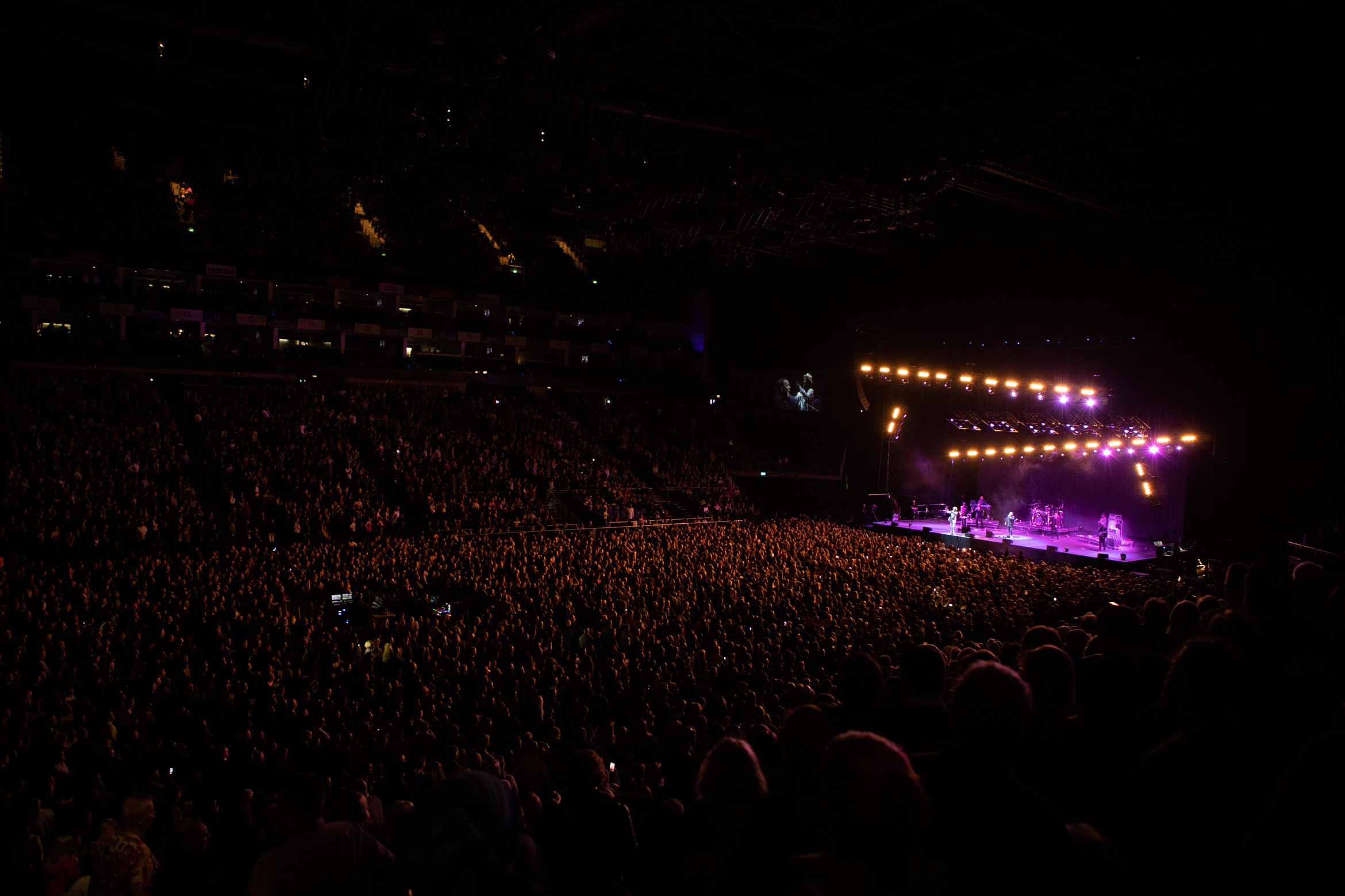 ub40_O2_arena_london_2019_james_watkins_14-1