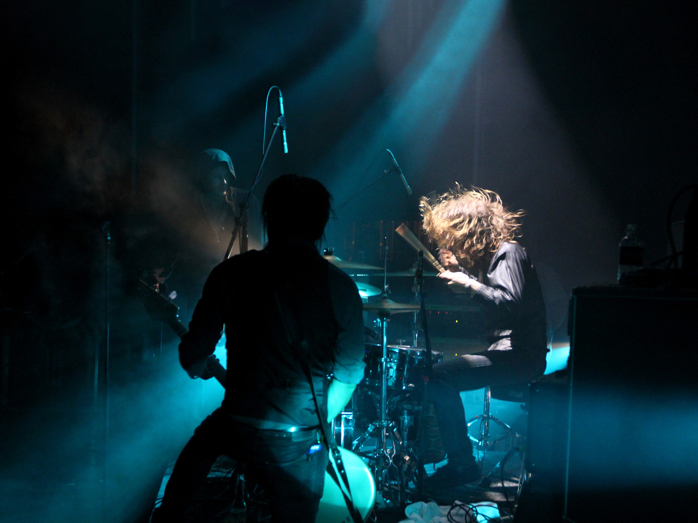 unwritten-law-concert-drummer-live-gig
