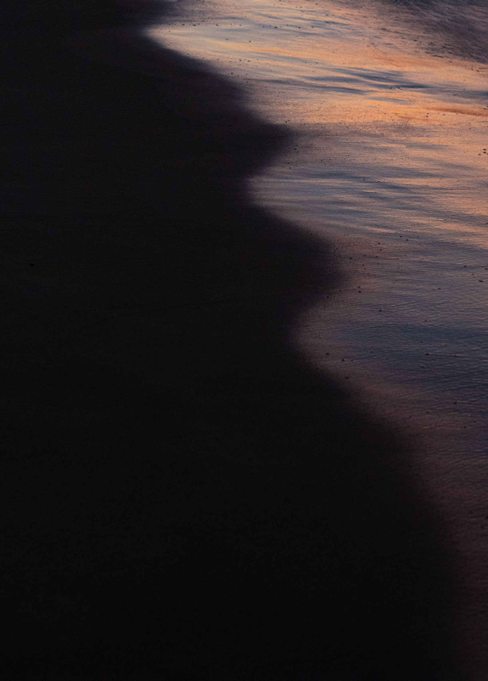 wet-sand-reflection-sunset-oaxaca4